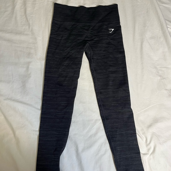 Gymshark Pants - Gymshark - Adapt Marl Seamless Leggings (Black/Smokey Gray) SMALL